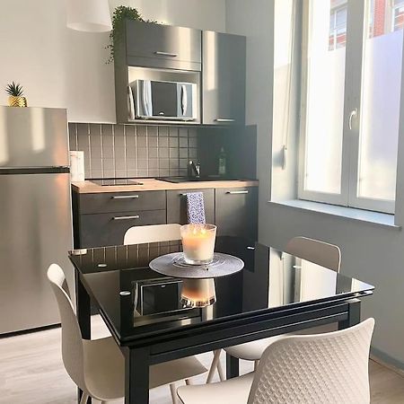 Van Gold - Appartement - Centre Ville Calais Eksteriør billede